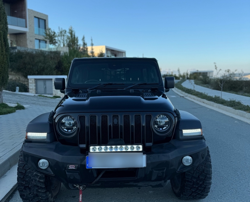Jeep External Wash in Minthis